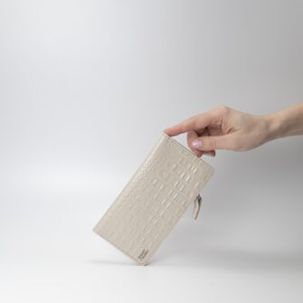 Кошелек бежевый